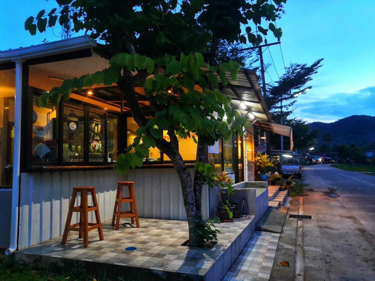 Backpack Hostel Kohyaoyai Ko Yao Yai Exterior photo