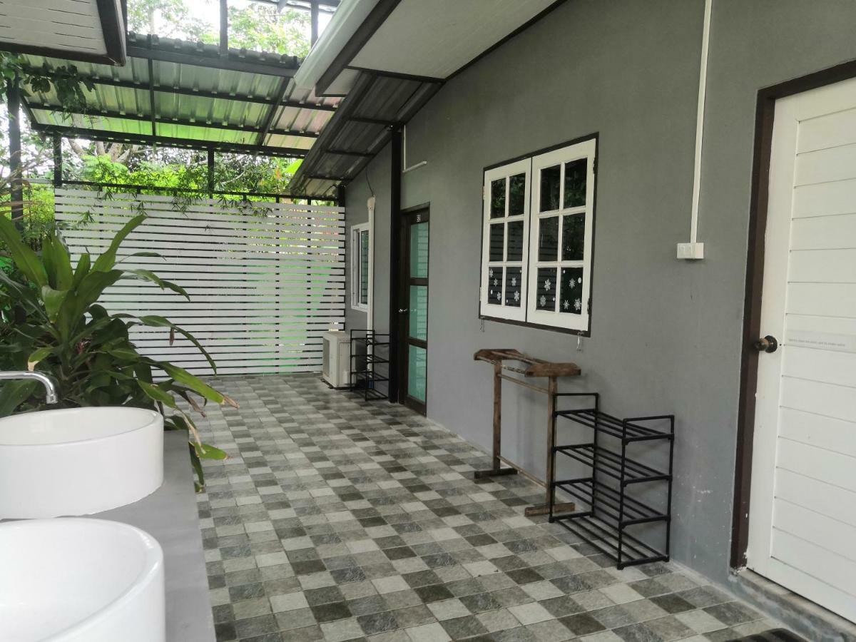 Backpack Hostel Kohyaoyai Ko Yao Yai Exterior photo